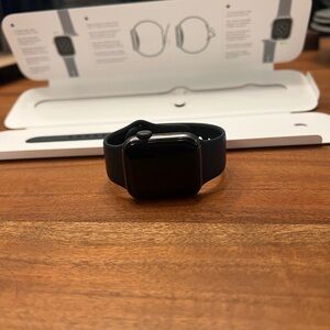 Apple Watch SE 40mm Smartwatch with Black Band